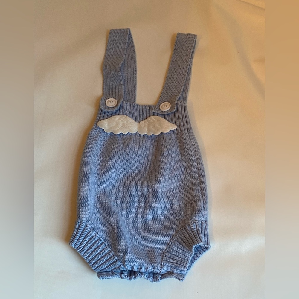Knit baby blue romper with wings size 6-9 months NWOT